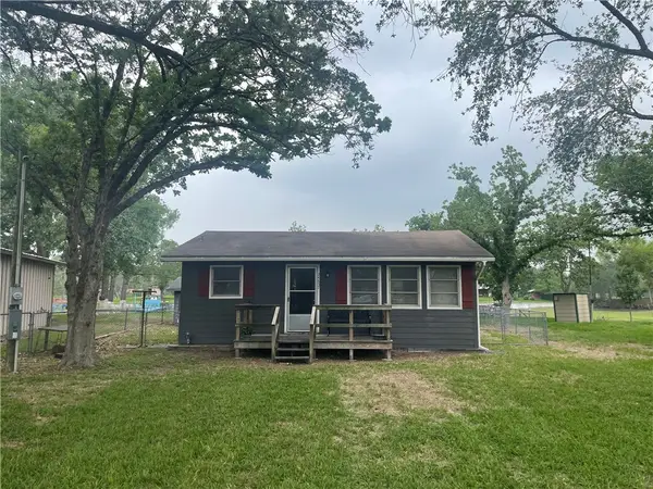 24857 Lakeview (cr 360), Mathis, TX 78368