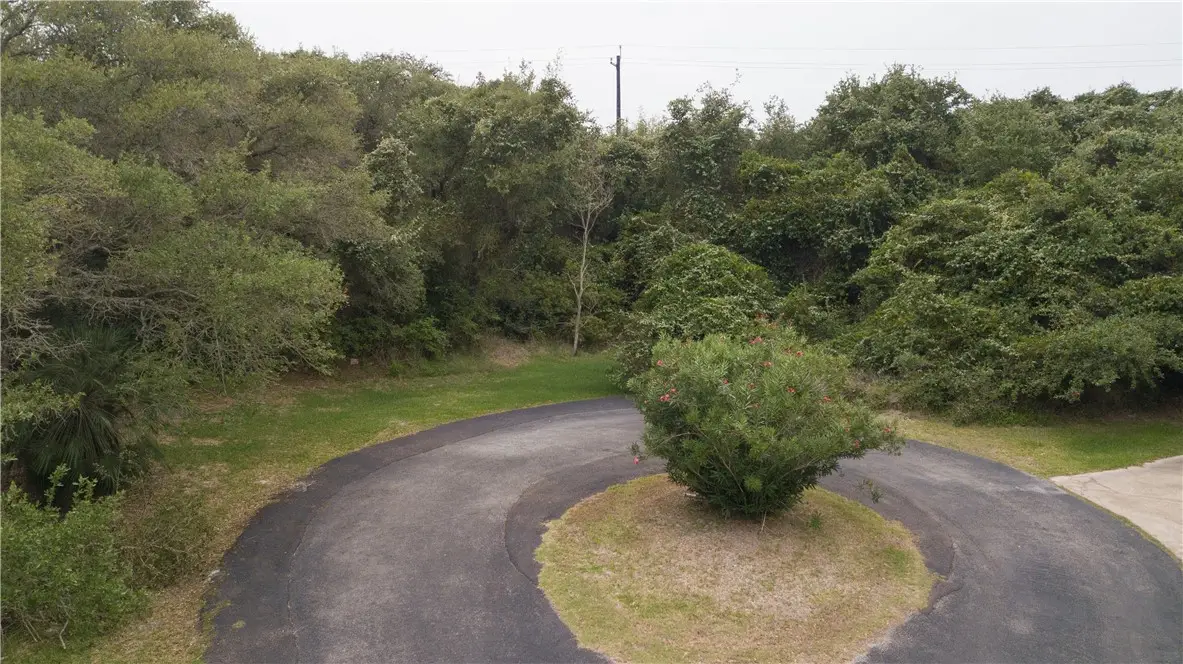 26 Bahama Street N, Rockport, TX 78382 - #1