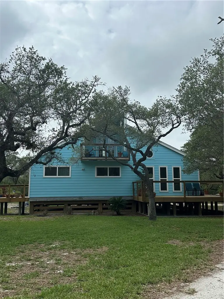 24 Twelfth St. (lamar), Rockport, TX 78382 - #2