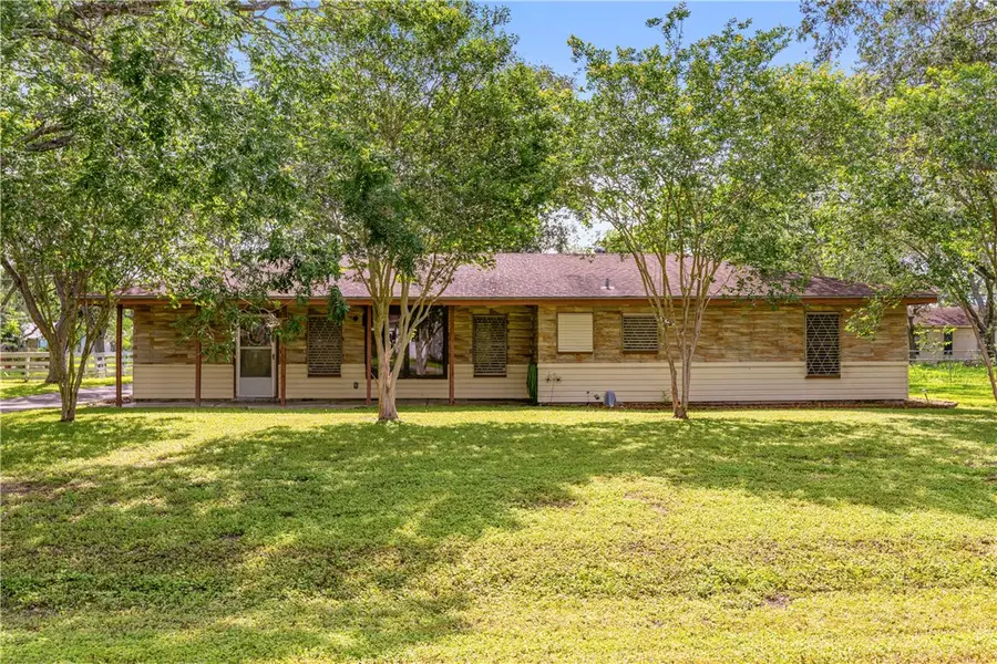 749 W Wildwood Drive, Corpus Christi, TX 78410 - #2