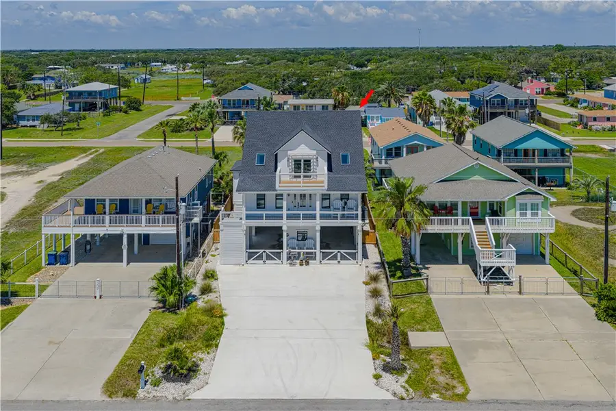 1227 S Magnolia Street, Rockport, TX 78382 - #2