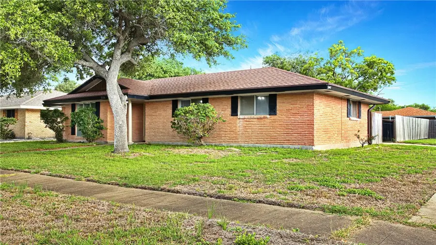 225 Blanco Drive, Portland, TX 78374 - #2