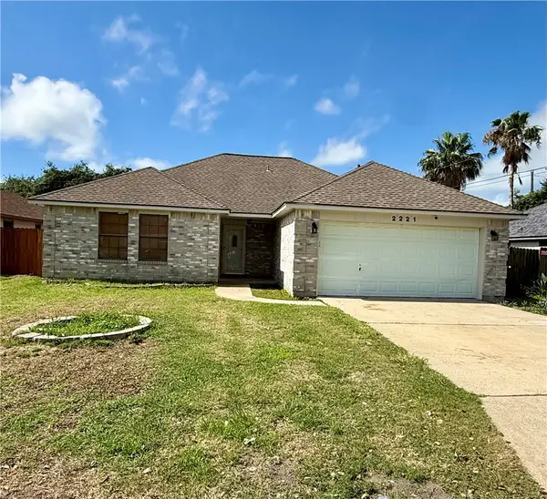 2221 Coronado Drive, Ingleside, TX 78362