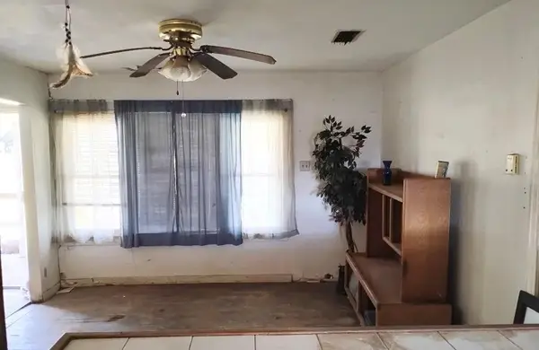 435 W Deberry Avenue, Aransas Pass, TX 78336