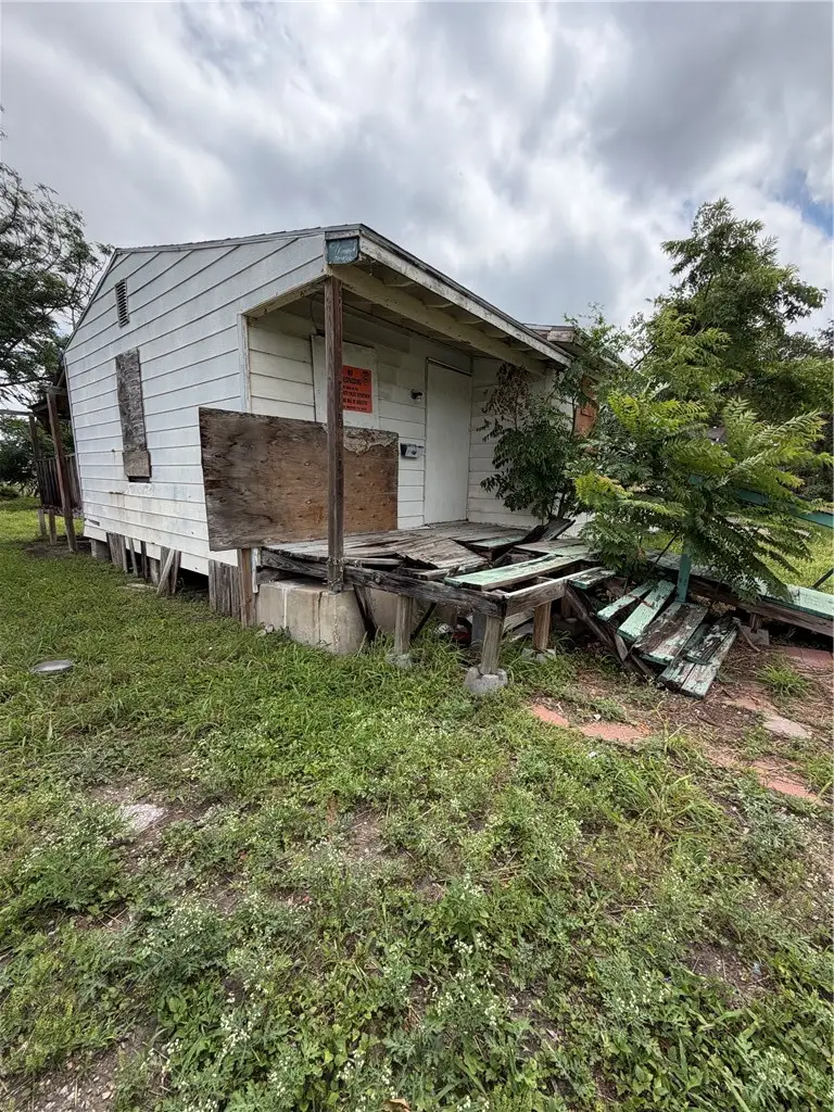 3930 Leigh Drive, Corpus Christi, TX 78408 - #2