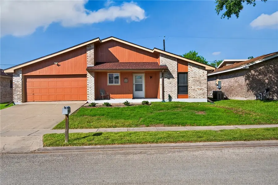 10825 Eastwood Drive, Corpus Christi, TX 78410 - #2