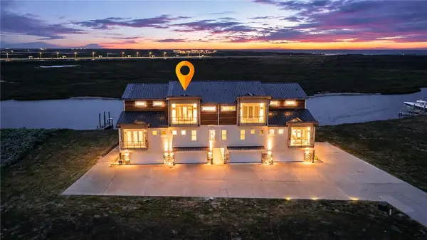 14836 Granada Drive #102, Corpus Christi, TX 78418