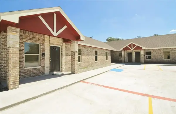 724 W Kleberg Avenue, Kingsville, TX 78363