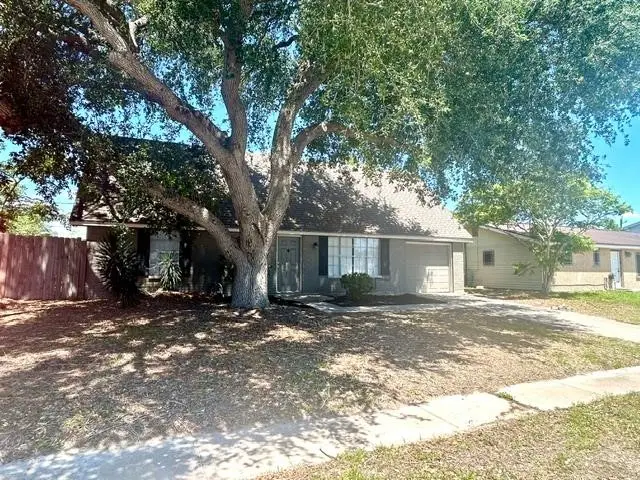 3426 Charlotte Drive, Corpus Christi, TX 78418 - #1