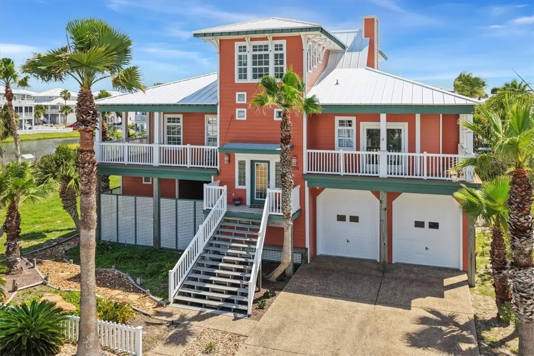 220 Keewaydin, Port Aransas, TX 78373 - #1