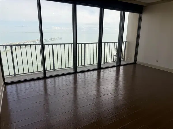 4350 Ocean Drive #202, Corpus Christi, TX 78412