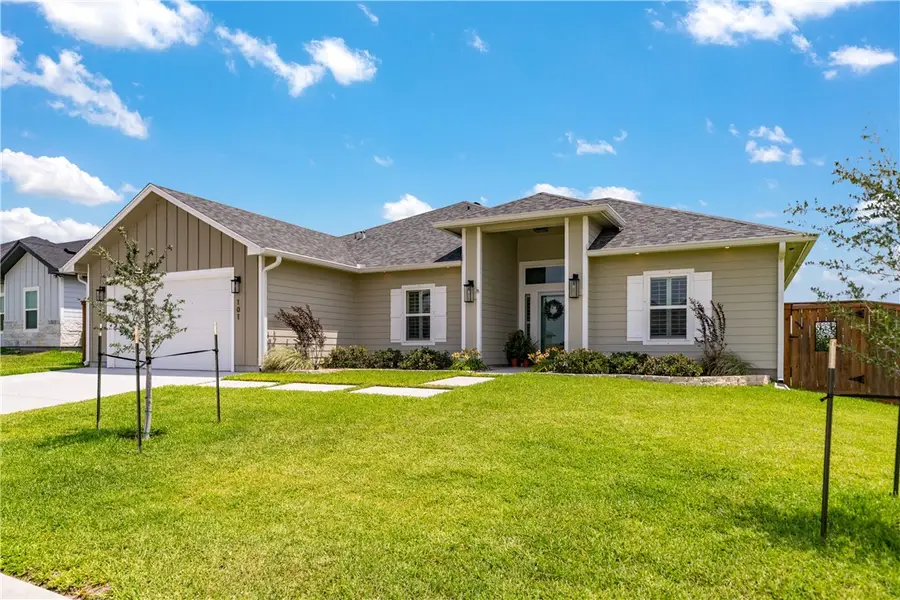 101 Webb Street, Odem, TX 78370 - #3