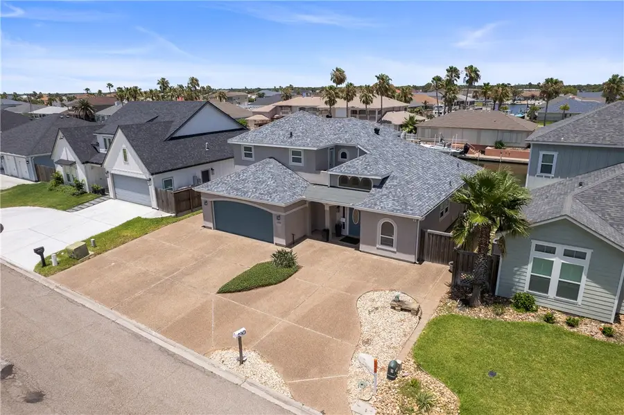 650 S Bay Street, Aransas Pass, TX 78336 - #3