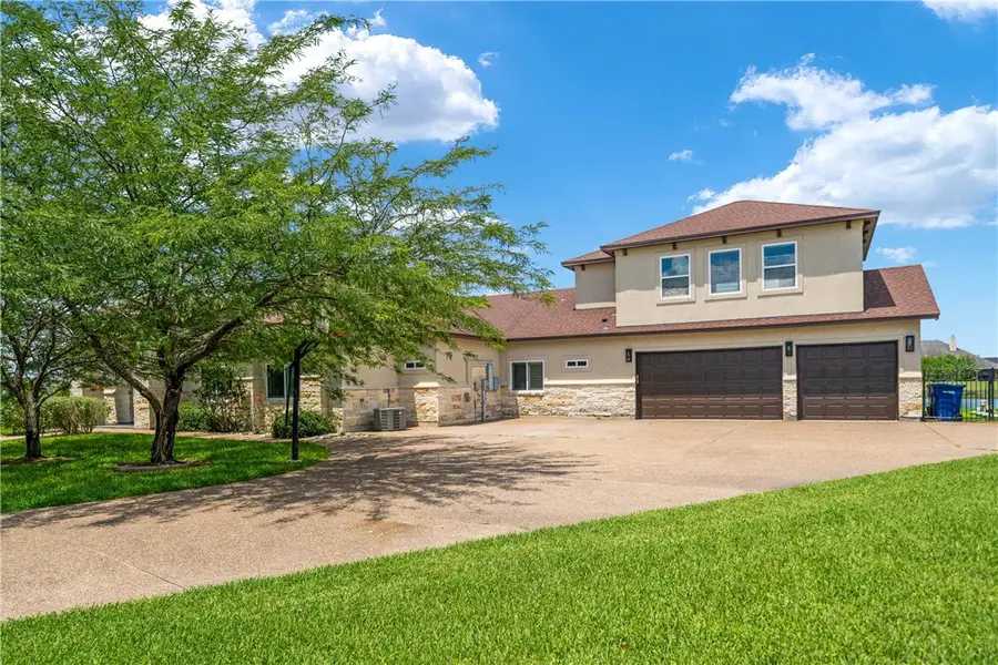 8549 King River Court, Corpus Christi, TX 78414 - #2