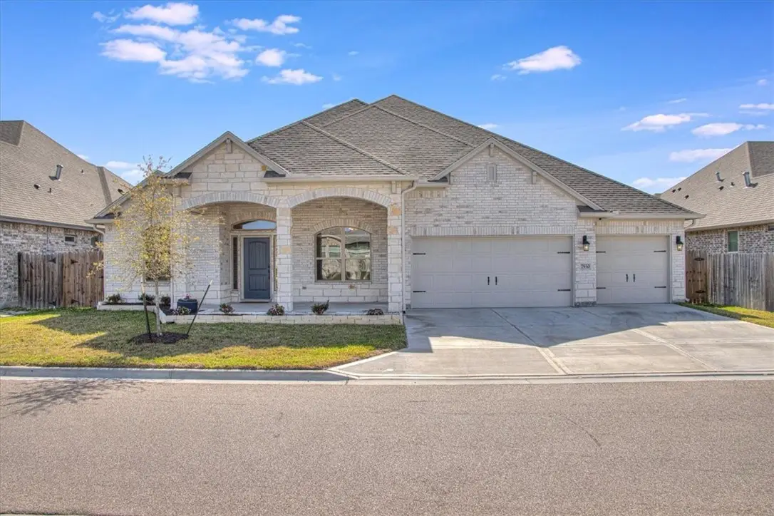 7930 Rancho Vista Boulevard E, Corpus Christi, TX 78414 - #1