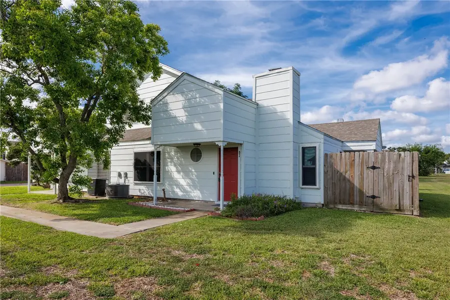 7252 The Mansions Drive #D-2, Corpus Christi, TX 78414 - #2