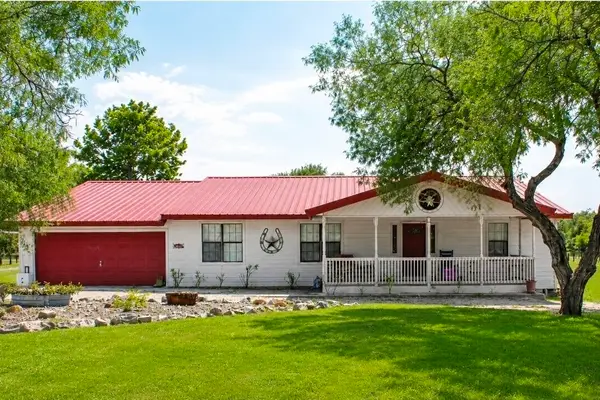 6139 Mockingbird, Mathis, TX 78368