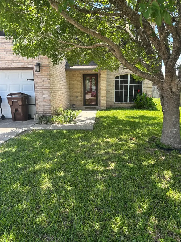 2109 Brook Lane, Kingsville, TX 78363 - #1