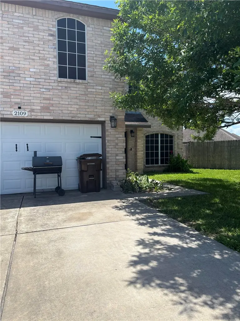 2109 Brook Lane, Kingsville, TX 78363 - #2