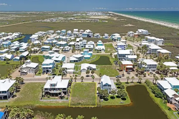 228 Keewaydin Lane, Port Aransas, TX 78373
