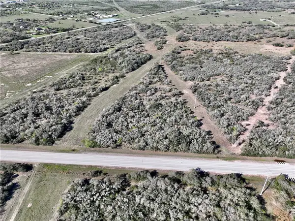 TR 2 U.s. Hwy 183, Refugio, TX 78377