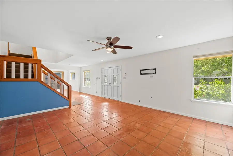 150 Santa Barbara Street, Corpus Christi, TX 78411 - #2