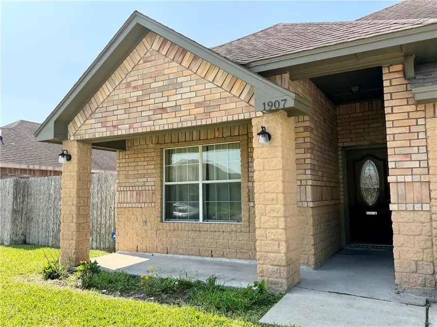 1907 Kelly Lane, Kingsville, TX 78363 - #2