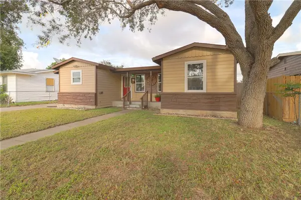 4310 Mistletoe Drive, Corpus Christi, TX 78411