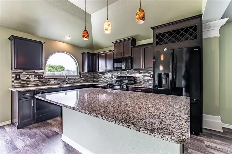 3614 Wl Breeding Drive, Corpus Christi, TX 78414 - #3