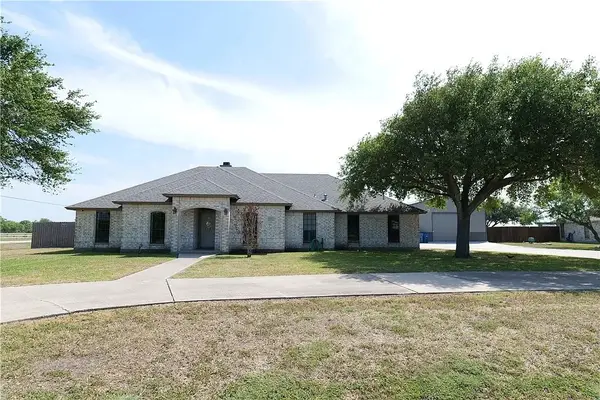 100 Lone Oak Street, Portland, TX 78374