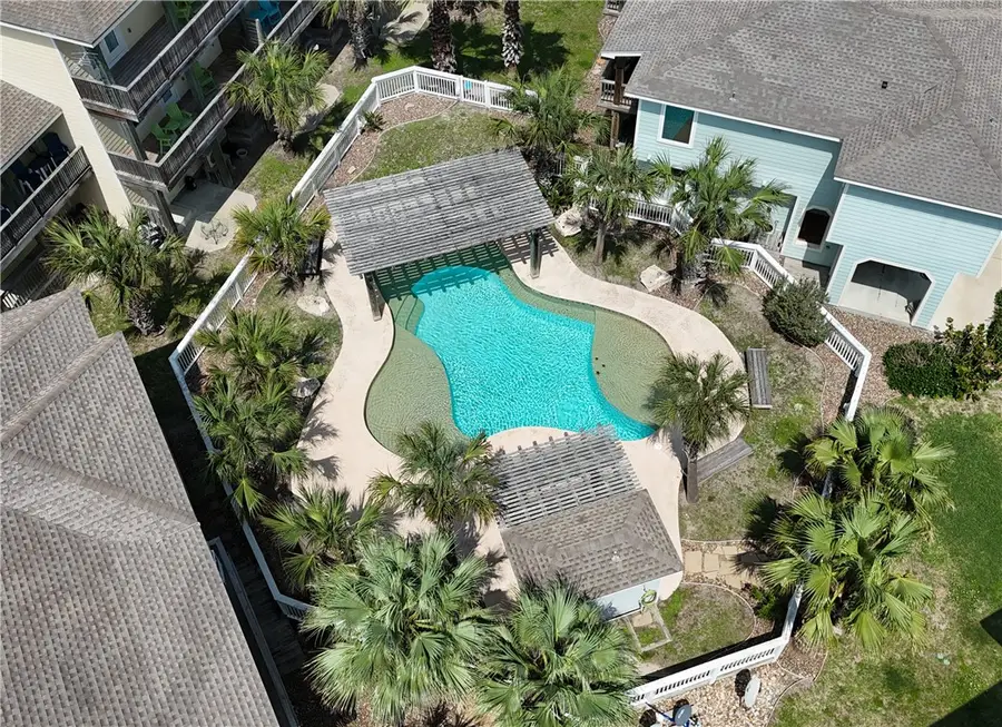 247 W Roberts Avenue #5, Port Aransas, TX 78373 - #3