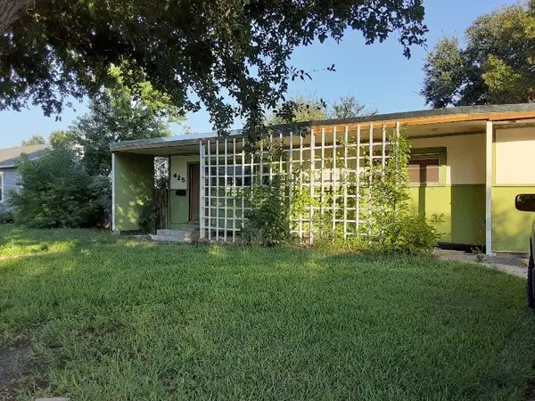 425 Homecrest Street, Corpus Christi, TX 78412