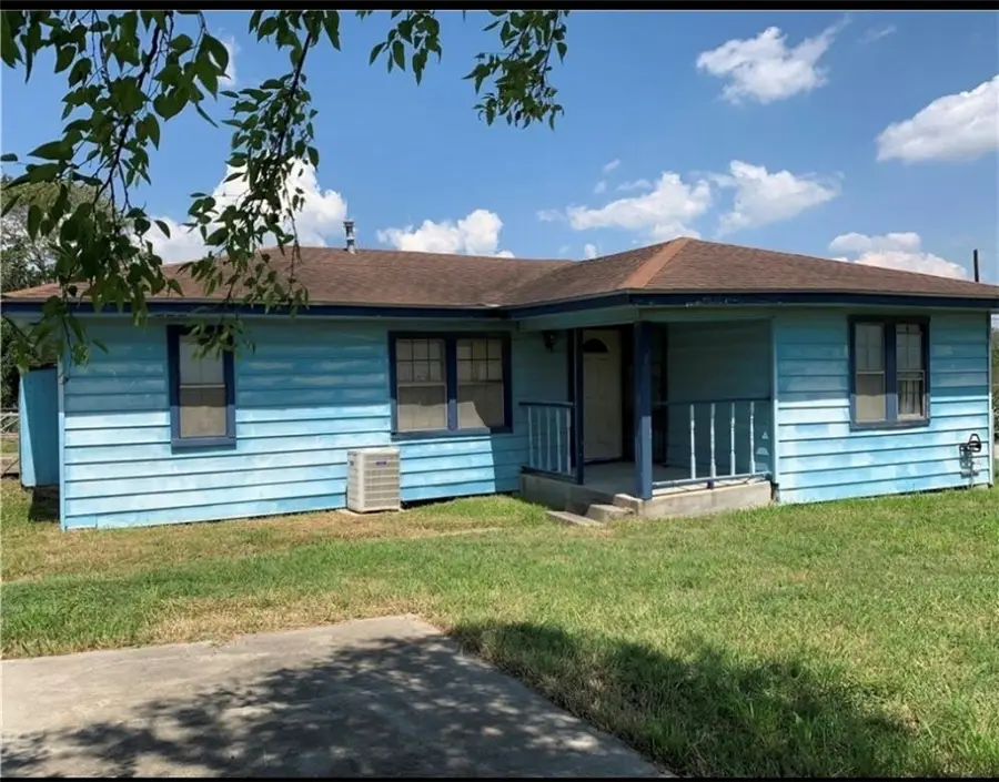 801 Ruben Chavez, Robstown, TX 78380 - #2