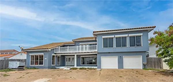 214 Bayview Drive, Aransas Pass, TX 78336