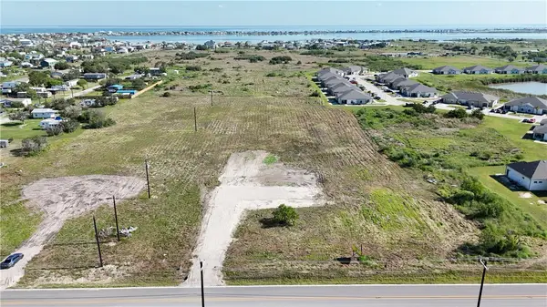 380 Rattlesnake Point Road, Rockport, TX 78382