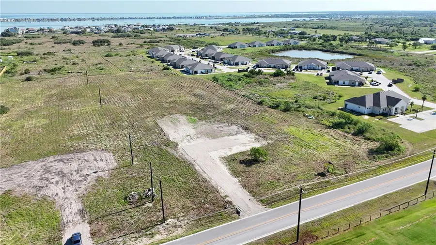 380 Rattlesnake Point Road, Rockport, TX 78382 - #2