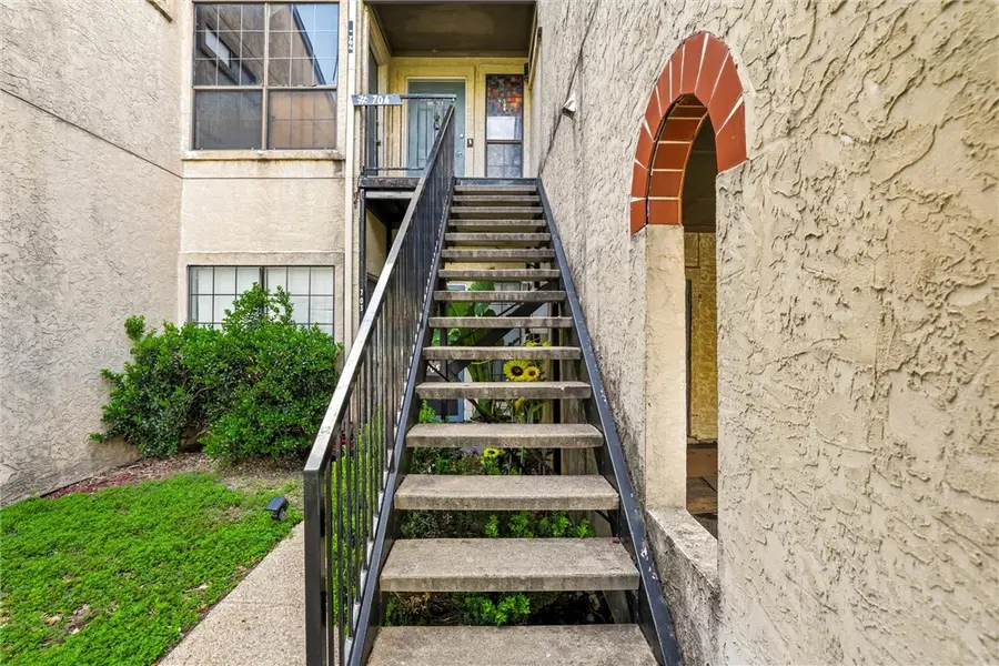 6100 Woodlake Parkway #706, San Antonio, TX 78244 - #2