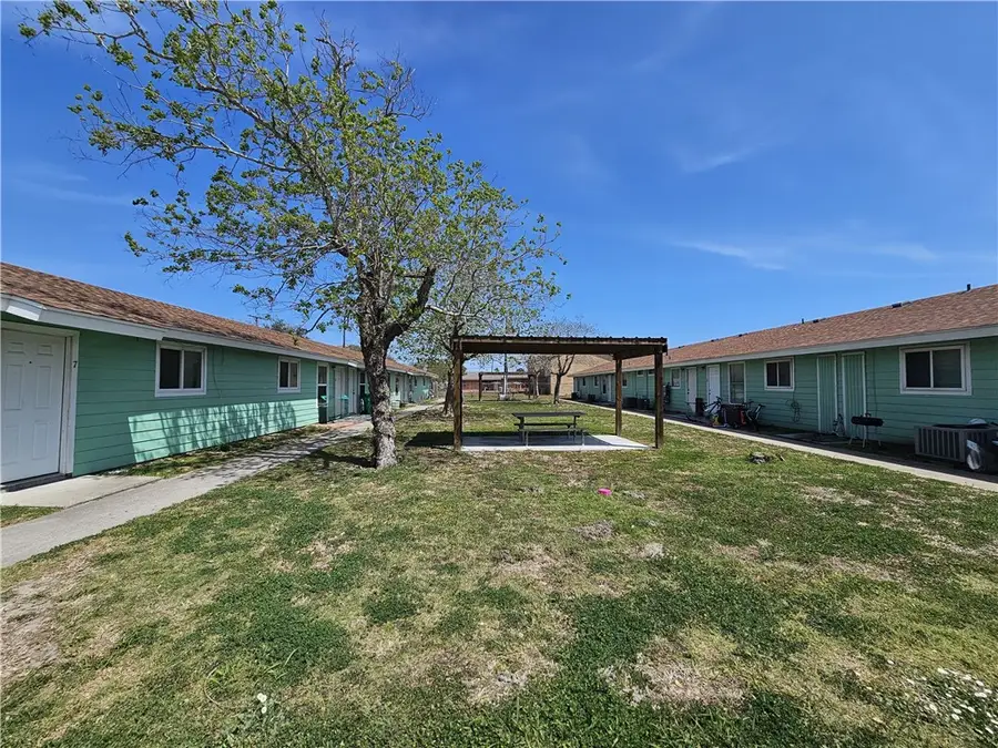 160 N 13th Street, Aransas Pass, TX 78336 - #2