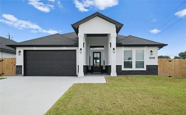 1848 Spoonbill Drive, Portland, TX 78374