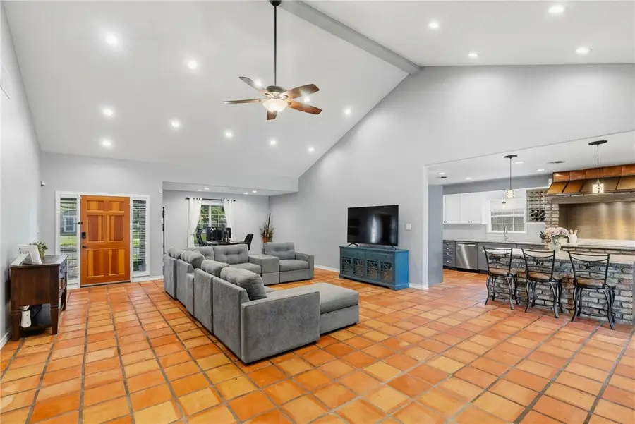 2 Camden Place, Corpus Christi, TX 78412 - #3