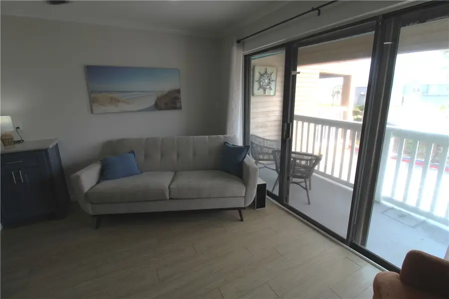 3938 Surfside Boulevard #1140, Corpus Christi, TX 78402 - #2