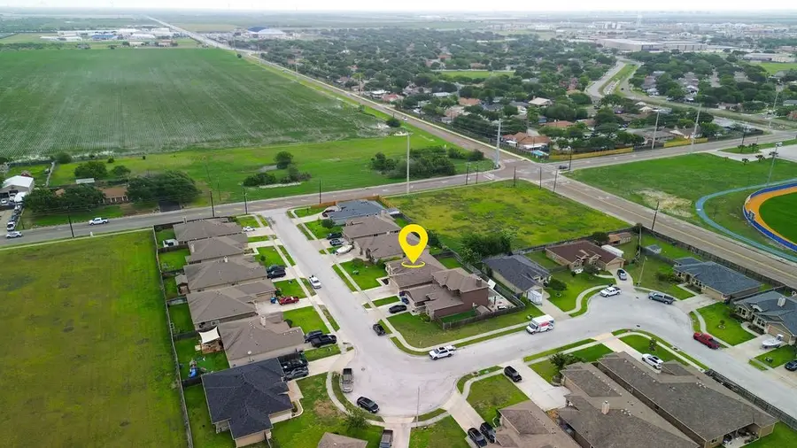 2015 Chesapeake Bay Drive, Portland, TX 78374 - #2