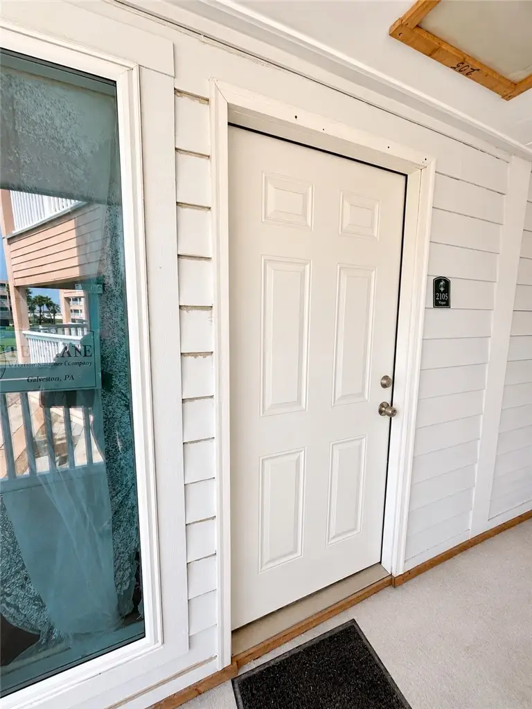 3938 Surfside Boulevard #2105, Corpus Christi, TX 78402 - #1