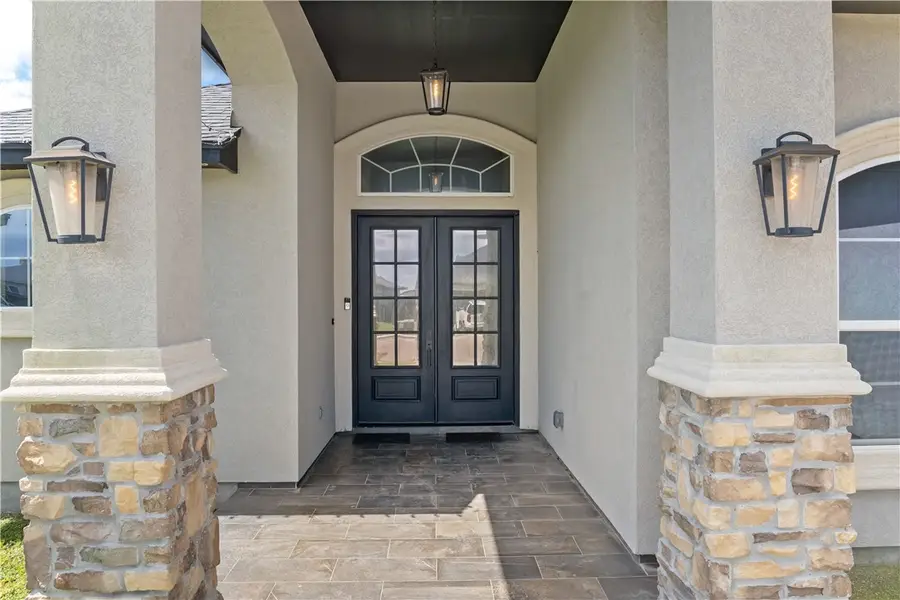 9505 Royal Oak Drive, Corpus Christi, TX 78410 - #2