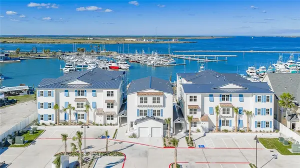 136 W Cotter Avenue #24, Port Aransas, TX 78373