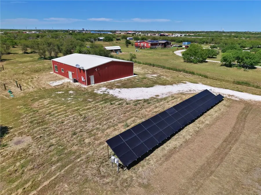 1912 Pajaro, Sinton, TX 78387 - #2