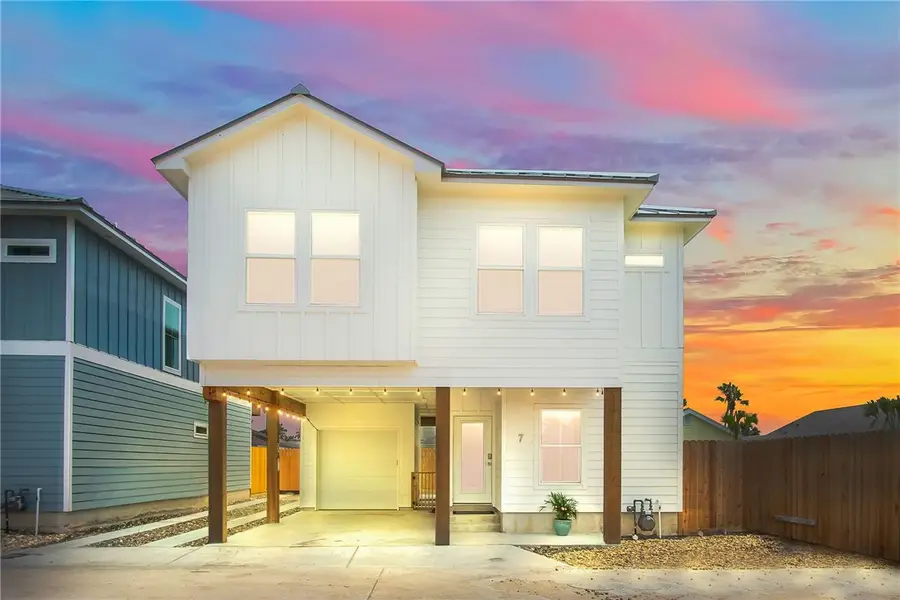 901 S 9th #7, Port Aransas, TX 78373 - #2