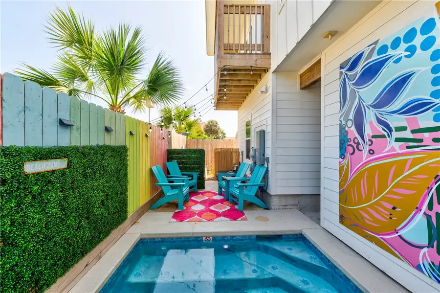 901 S 9th #7, Port Aransas, TX 78373 - #3