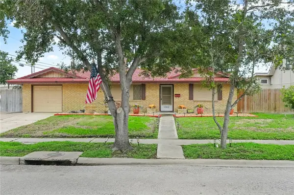1302 Aswan Drive, Corpus Christi, TX 78412