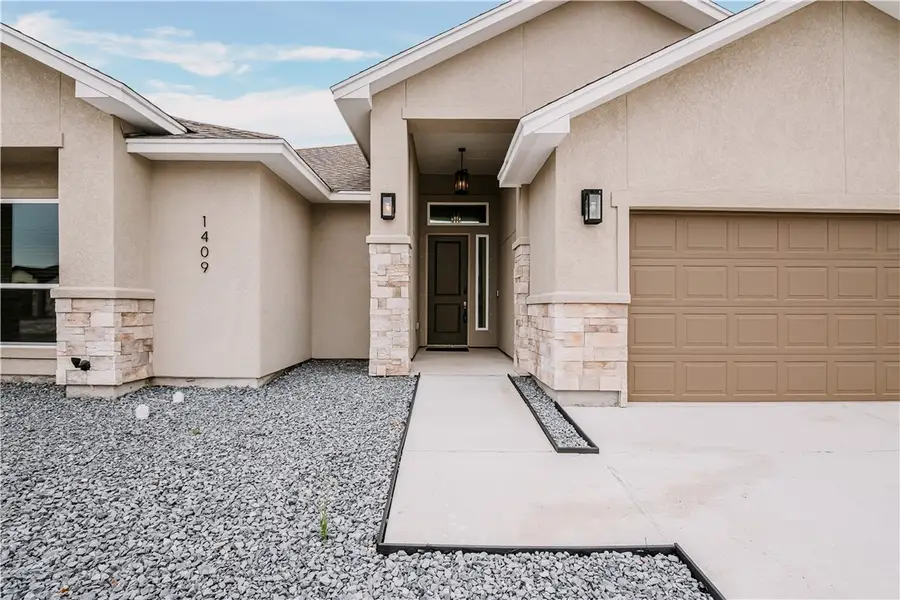 1409 Sansa Street, Corpus Christi, TX 78415 - #2